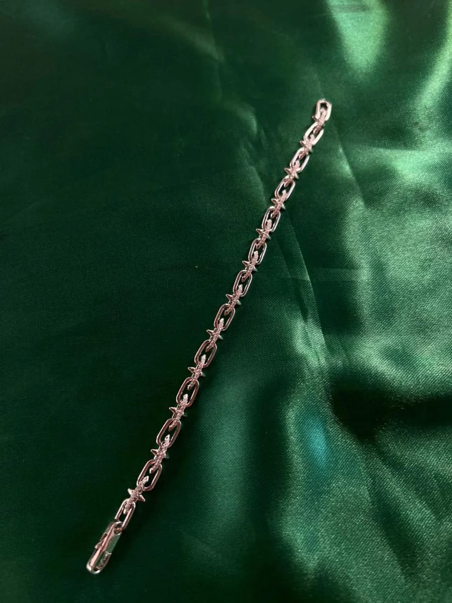 Pulsera Eslabones Largos Rectangulares en Chapa de Oro 18k — vista 4