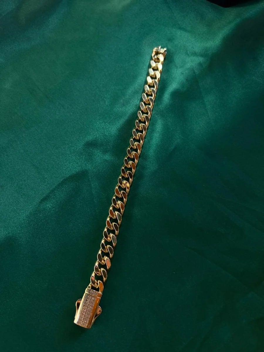 Pulsera Cubana con Broche Estilo Monaco en Chapa de Oro 18k — vista 3