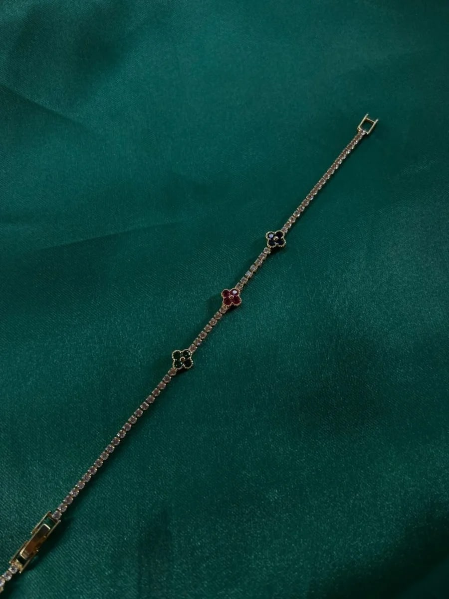 Pulsera Tipo Tenis con Tréboles Chapa de Oro 18k — vista 3