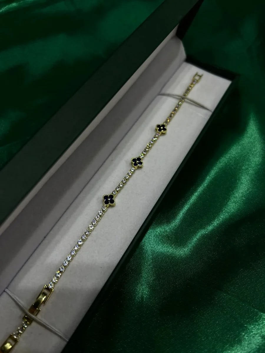 Pulsera Tipo Tenis con Tréboles Chapa de Oro 18k