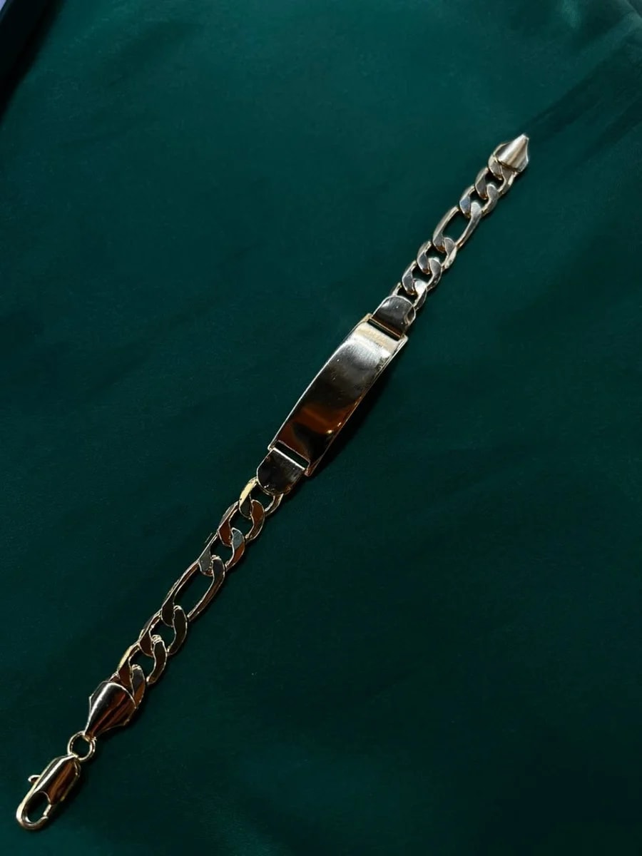 Pulsera Eslabón Figaro con Placa Central Chapa de Oro 18k — vista 4