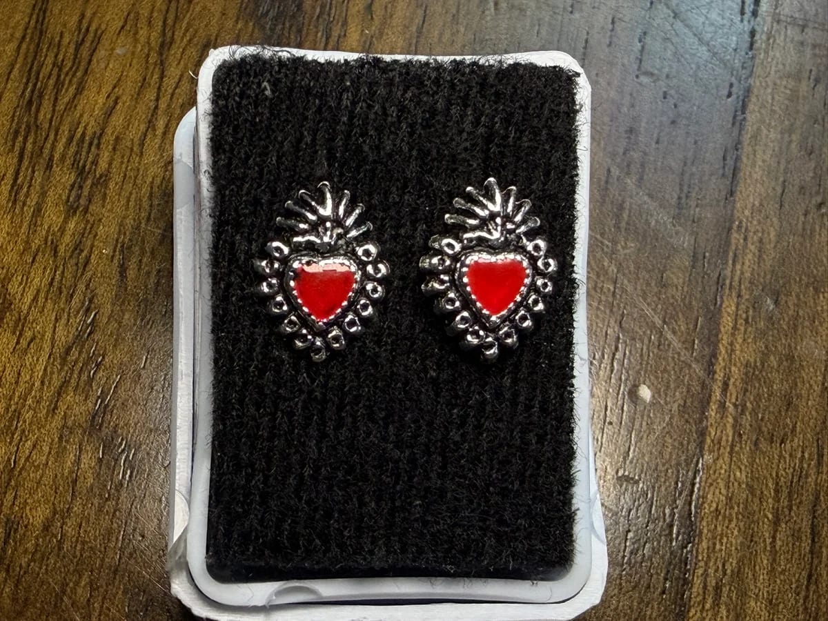 Broquel Corazon de frida de plata .925
