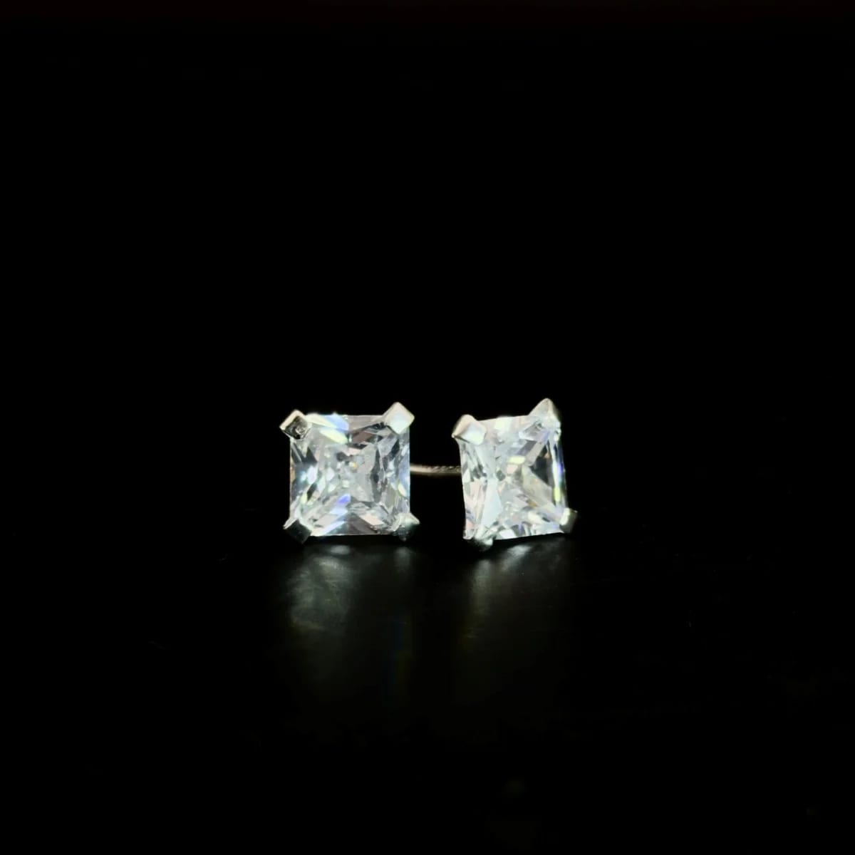 Broquel Zirconia de color cuadrada 6x6mm de plata .925