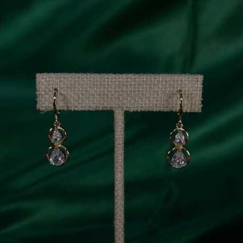 Aretes Largos con Doble Gota en Chapa de Oro 18k