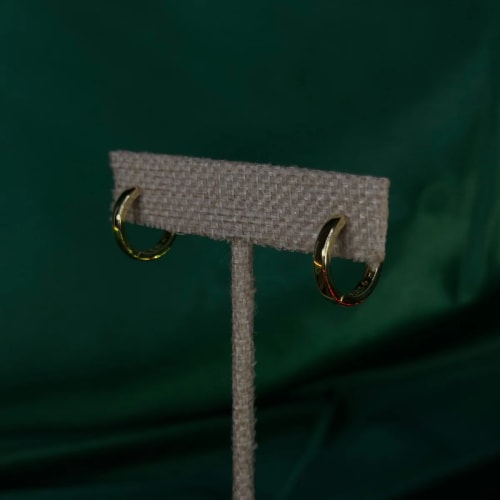 Arracadas Minimalistas de Chapa de Oro 18k