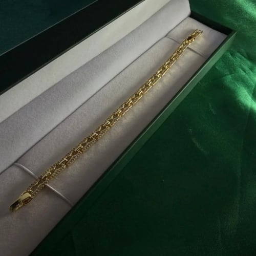 Pulsera de Eslabones Texturizados Estilo Bizantino Chapa de Oro 18k