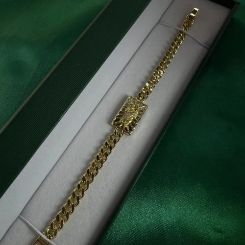 Pulsera Cubana con San Judas Dorada Chapa de Oro 18k