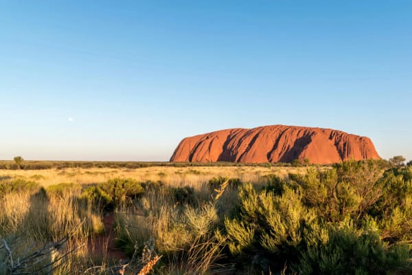 Uluru eSIM illustration