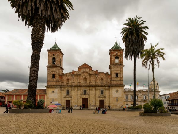 Zipaquira eSIM illustration