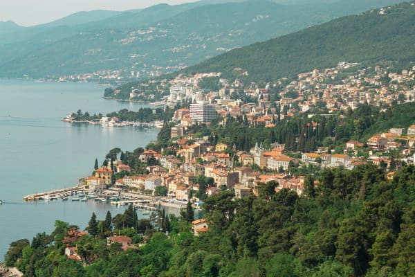 Opatija eSIM illustration