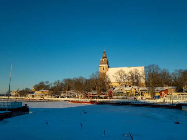 Naantali eSIM illustration