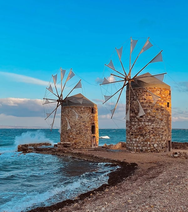 Chios eSIM illustration