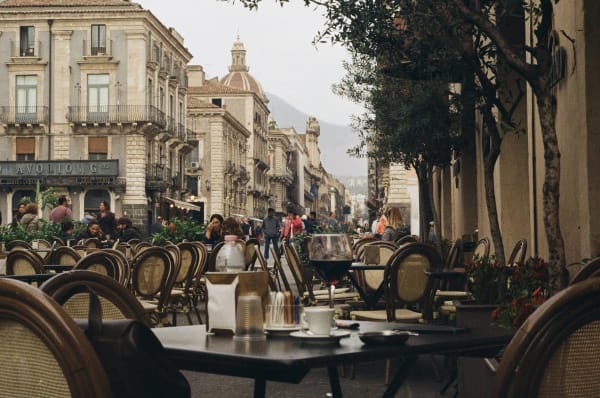 Catania eSIM illustration