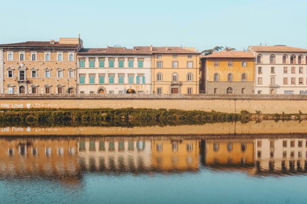 Pisa eSIM illustration