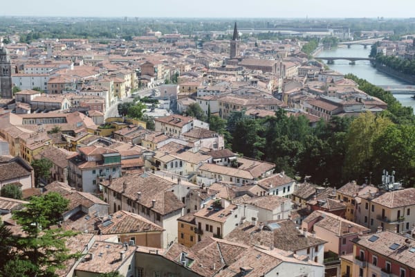 Verona eSIM illustration