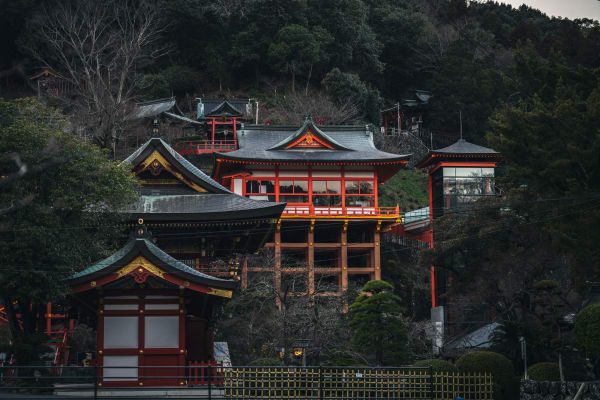 Yutoku Inari Shrine eSIM illustration
