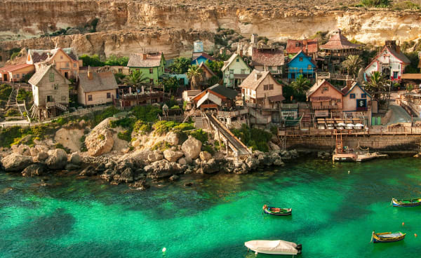 Malta eSIM illustration