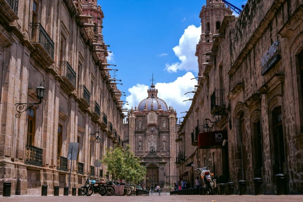 Morelia eSIM illustration