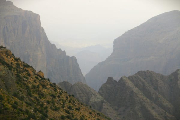 Jebel Akhdar eSIM illustration