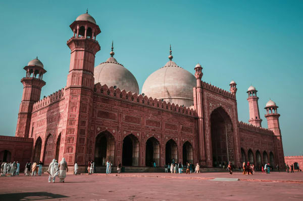 Lahore eSIM illustration