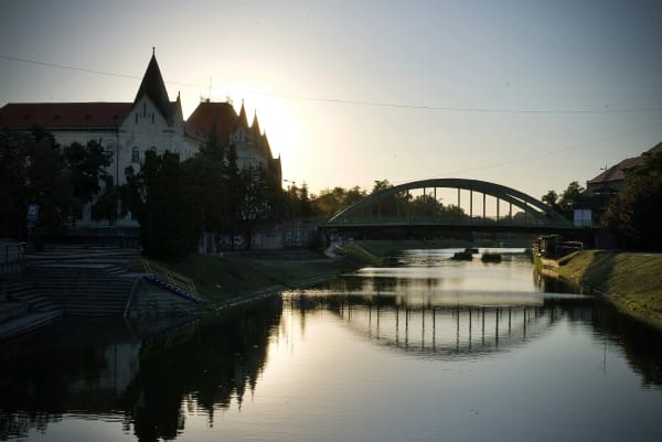 Zrenjanin eSIM illustration