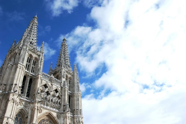 Burgos eSIM illustration