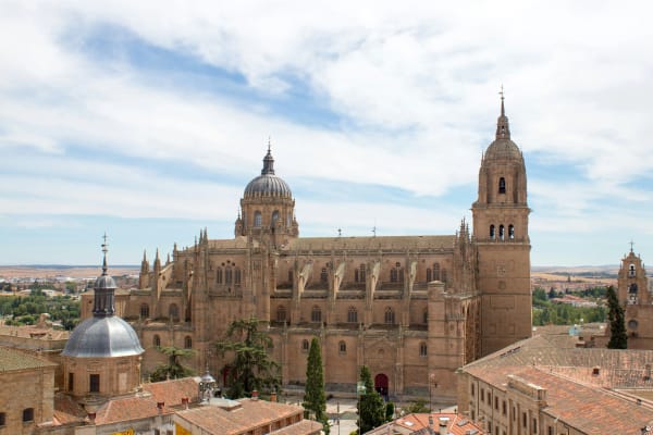 Salamanca eSIM illustration