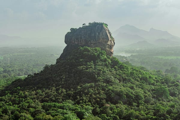 Sigiriya eSIM illustration