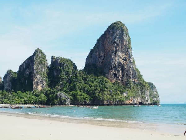 Railay Beach eSIM illustration