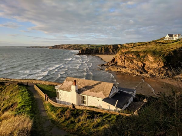 Pembrokeshire eSIM illustration