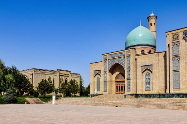 Tashkent eSIM illustration
