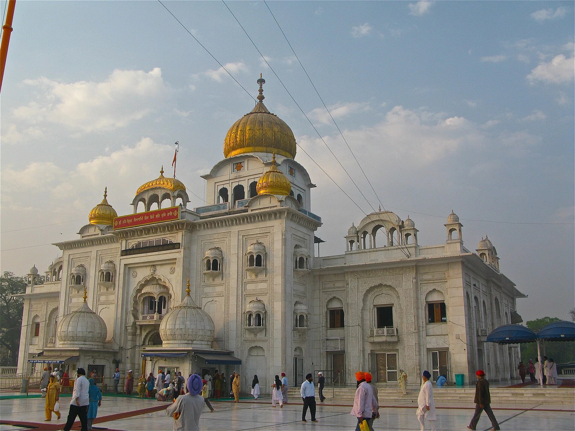 Gurudwara Bangla Sahib image 1