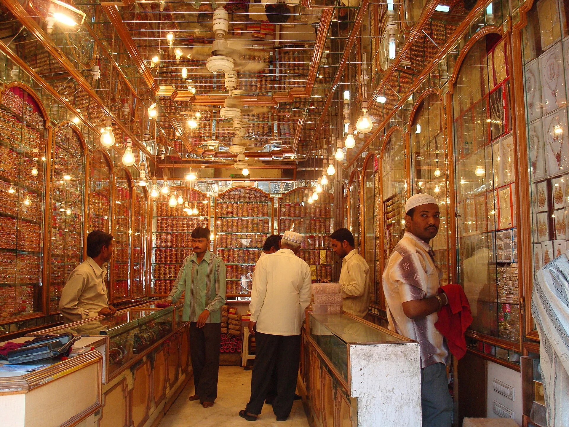 Laad Bazaar image 1