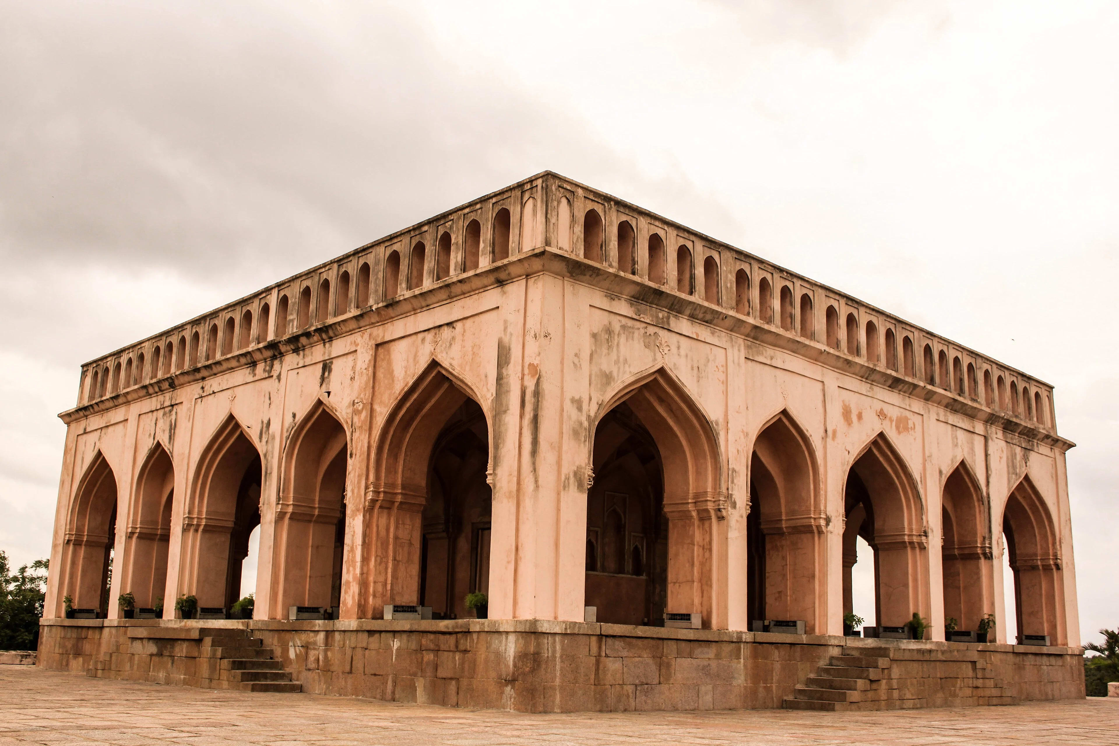 Taramati Baradari image 1