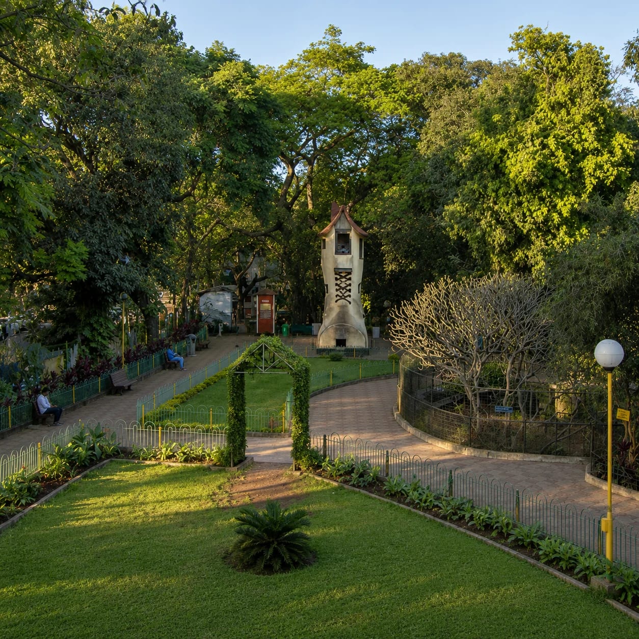 Hanging Gardens image 1