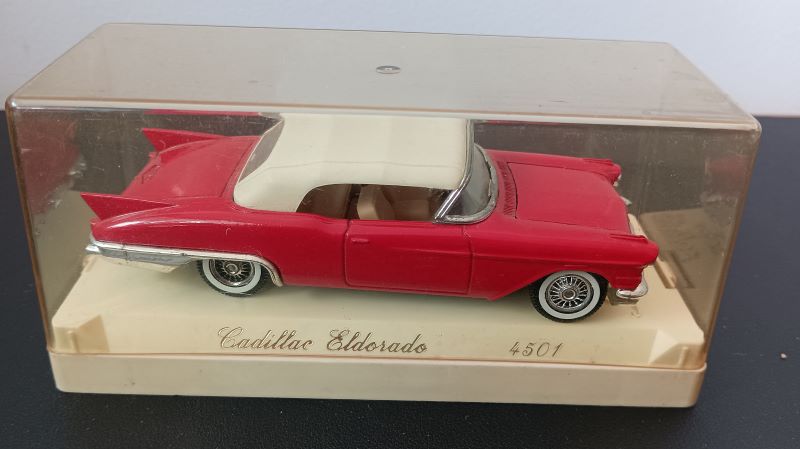 Solido 4501 Cadillac Eldorado Red Diecast Model Car | New Boxed Collectible
