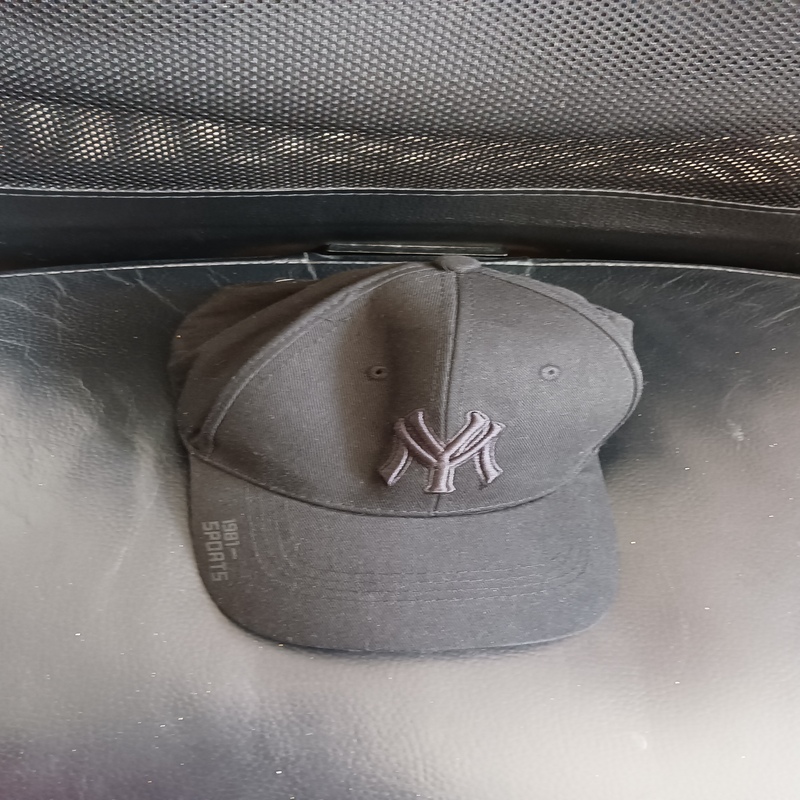 SELLORIA NY Baseball Cap | Unisex Adjustable Strapback | VGUC