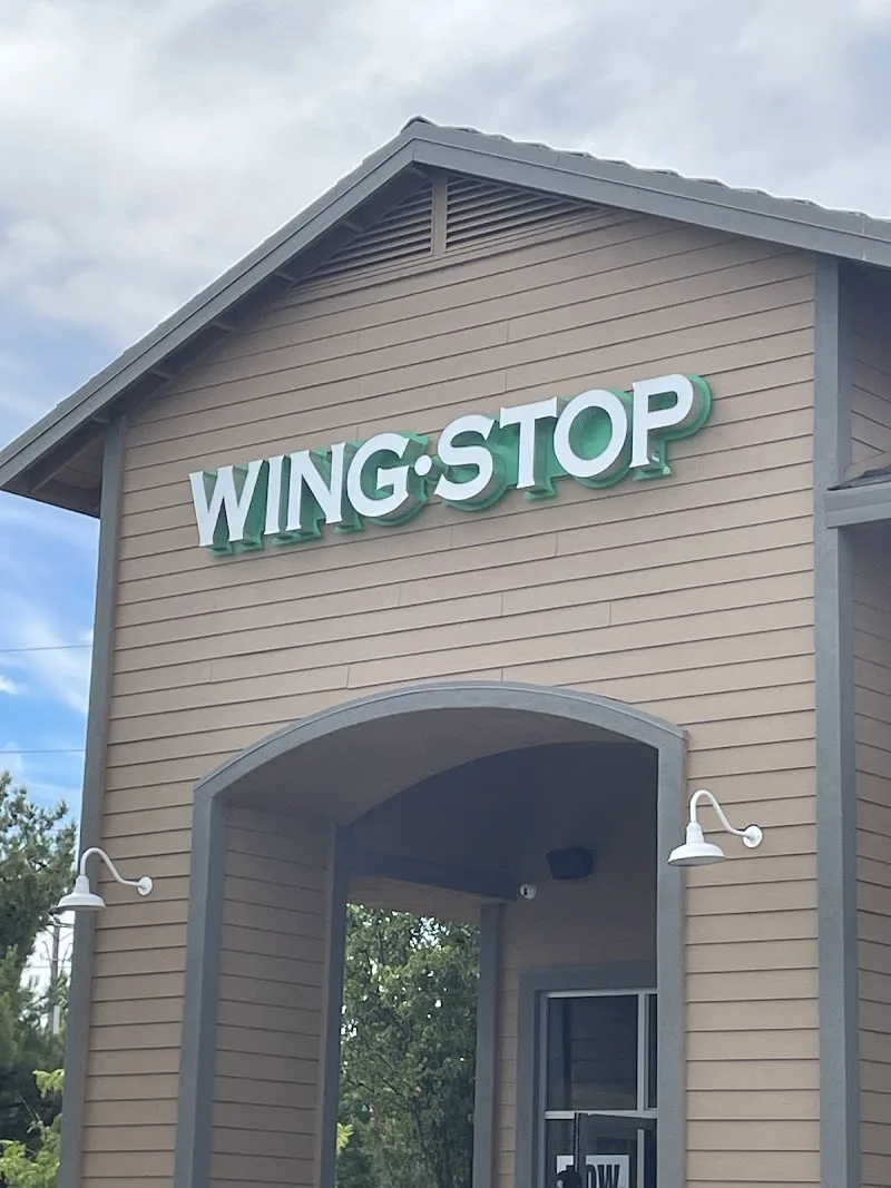 Wingstop food and storefront view at 1020 E. Cypress Ave in Redding, California