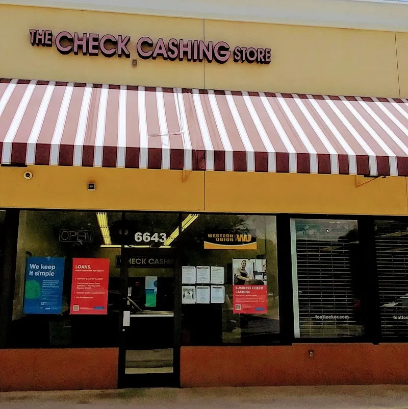 Wingstop food and storefront view at 6611 Taft St in Hollywood, Florida