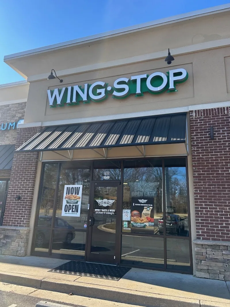 Wingstop food and storefront view at 3560 Browns Bridge Rd in Cumming, Georgia