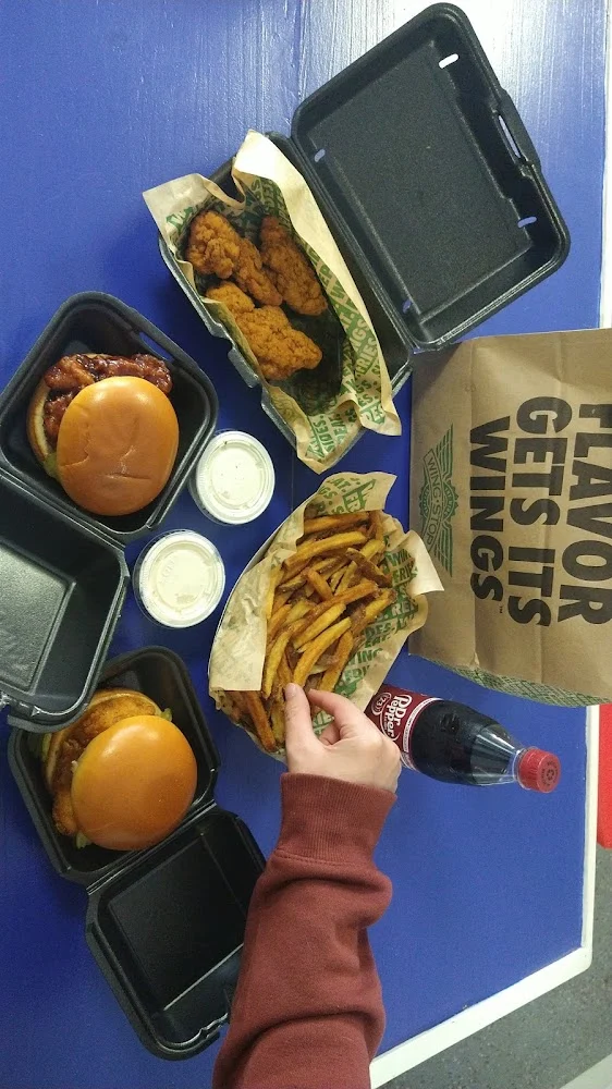 Wingstop food and storefront view at 7089 Siegen Lane in Baton Rouge, Louisiana