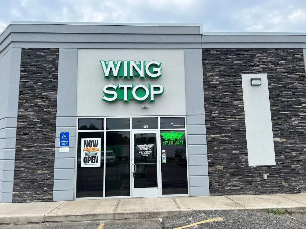 Wingstop food and storefront view at 1008 Sugarbush Dr. in Ashland, Ohio