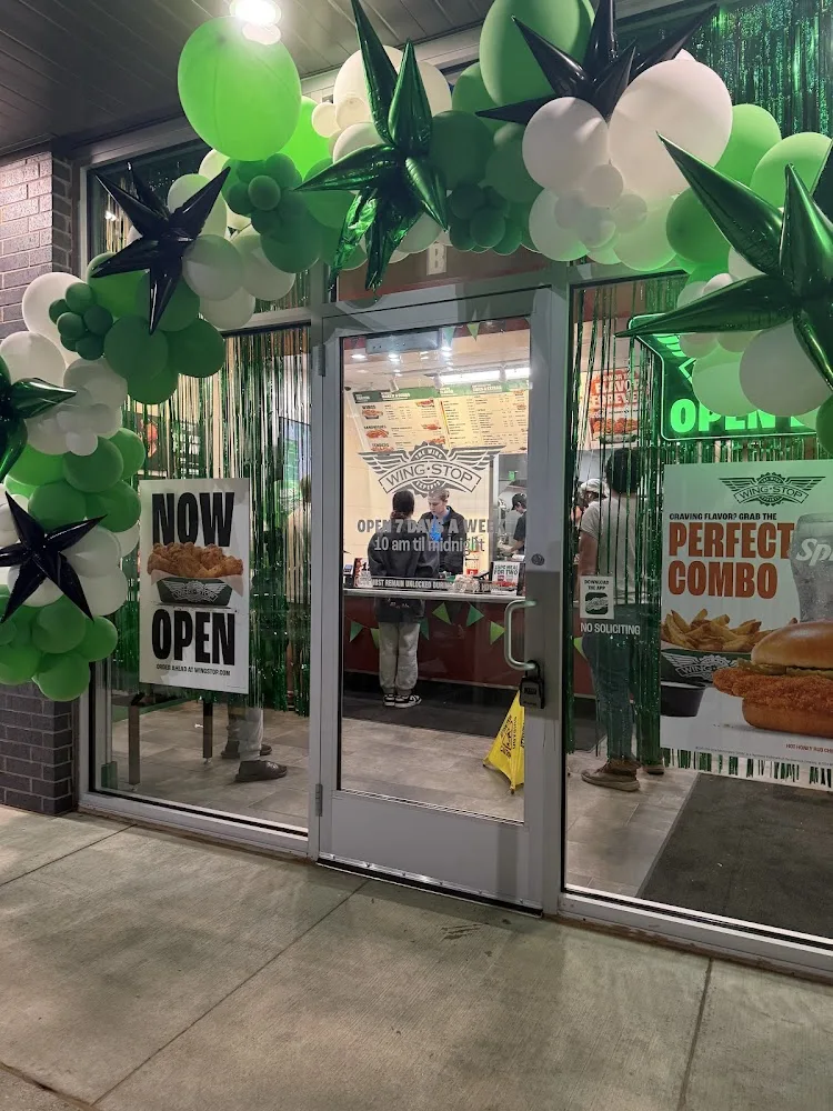 Wingstop food and storefront view at 2929 NW 178th St. in Edmond, Oklahoma