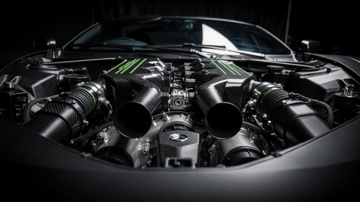 VANTA Engine bay.