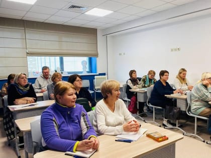 В клубе «Активное долголетие» состоялось первое занятие по испанскому языку