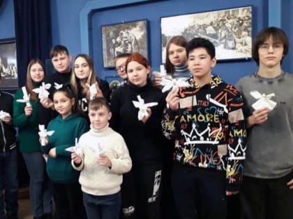 Тепло сердец – бойцам: обереги от мытищинцев отправятся на СВО