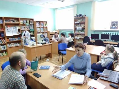 В Рузской библиотеке проверяли зрение читателей