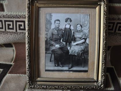 В Воскресенске поздравили ветерана труда