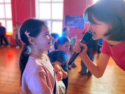 Юные тучковцы играли и загадывали желания