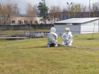 Спасатели приняли участие в учениях на территории нефтебазы в Наро-Фоминском округе